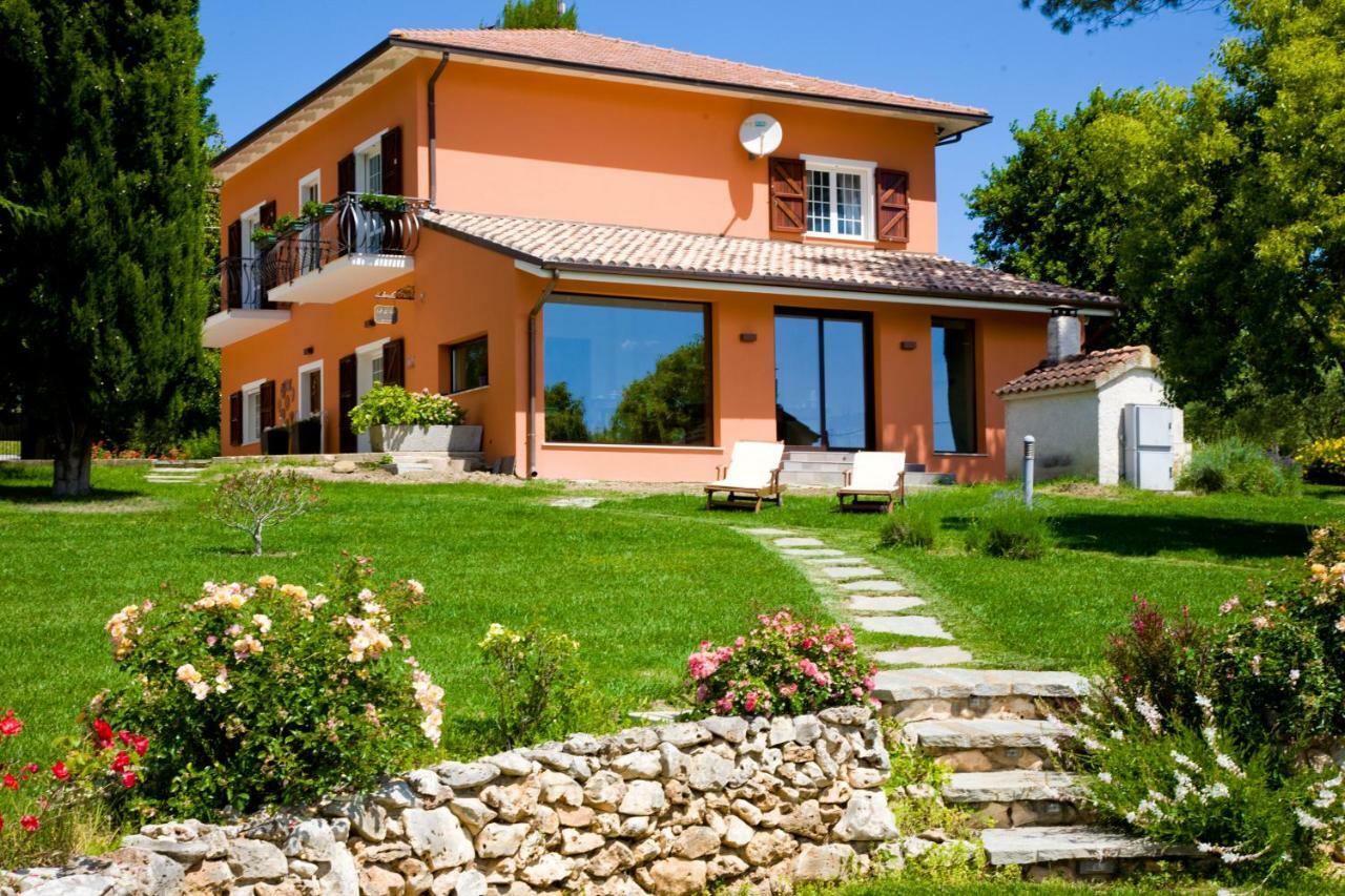 Bellafiora Affittacamere Osimo Luaran gambar